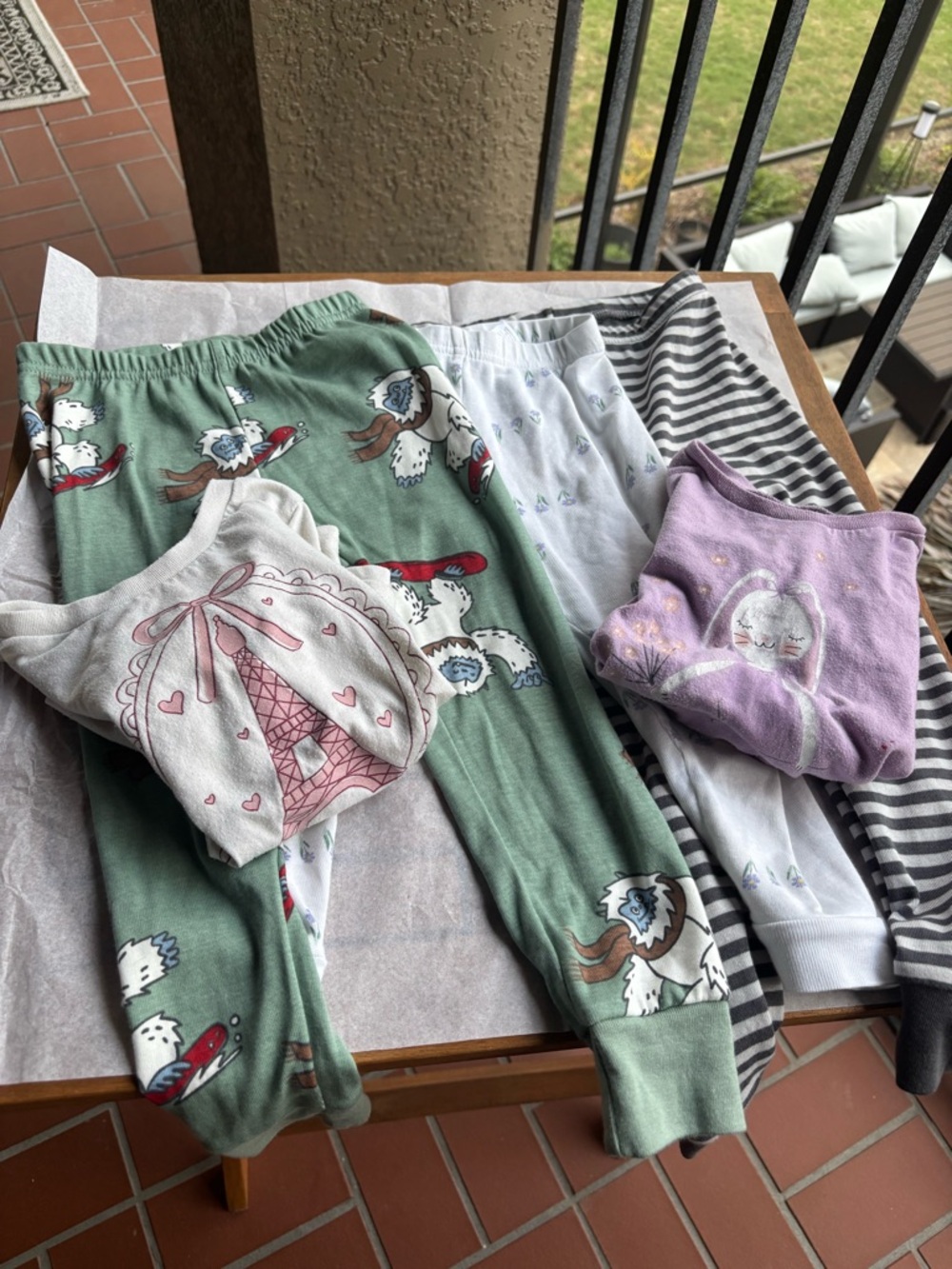 Carter's Green Puppy-Print Pajama Pants with Lavender and White Tops